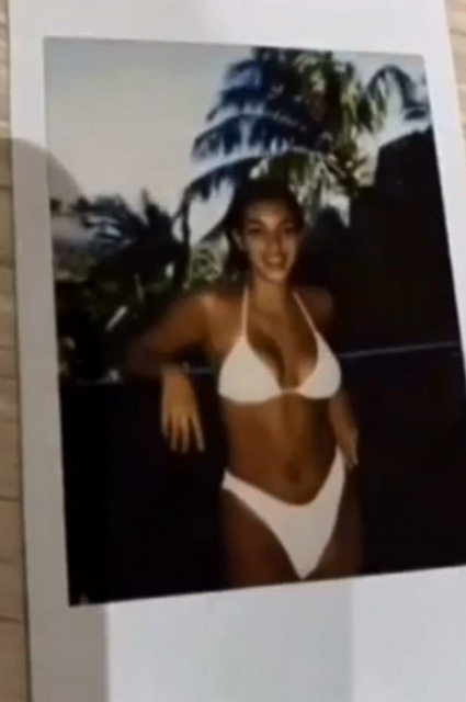 Какой Ким Кардашьян была в детстве: звезда поделилась архивными снимками. Фото