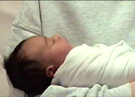 Копия Канье Веста: в Сети появились первые снимки третьей дочери Ким Кардашьян. Фото
