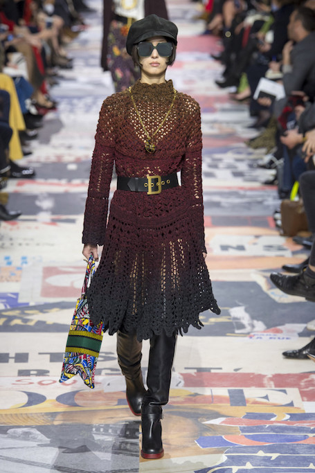Неделя моды в Париже: женский страйк и революция на шоу Dior. Фото