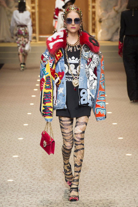 Неделя моды в Милане: ангелы и демоны на шоу Dolce and Gabbana. Фото