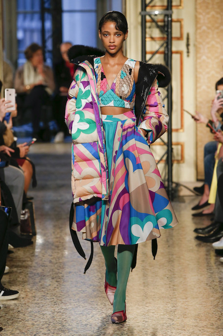Неделя моды в Милане: буйство красок от Emilio Pucci. Фото