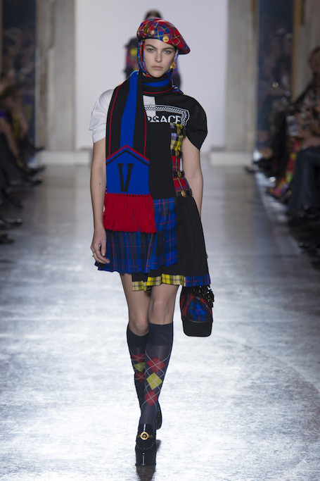 Неделя моды в Милане: юбилейный показ Versace с Водяновой. Фото