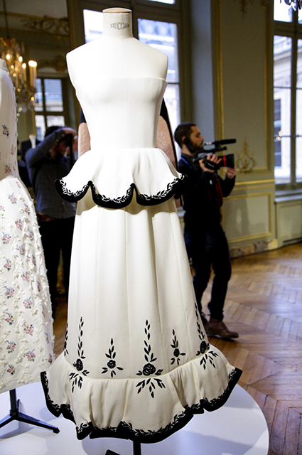 Неделя высокой моды в Париже: показ оскандалившейся Ulyana Sergeenko. Фото