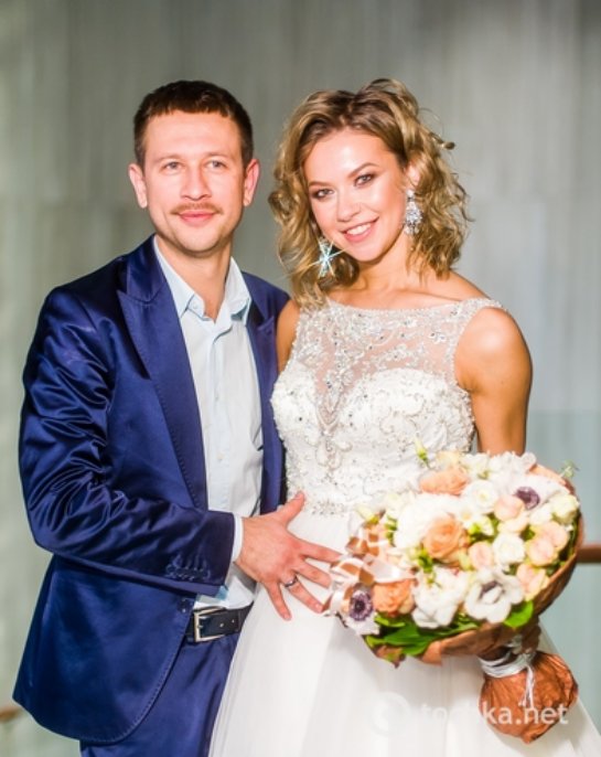 Дмитрий Ступка и Полина Логунова поженились