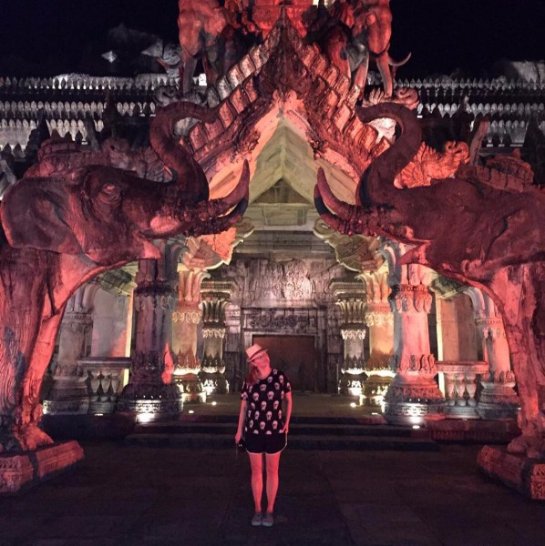 Анна Семенович показала фотографии с отдыха в Таиланде