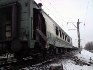 В Украине взорвался пассажирский поезд