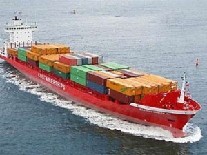 Контейнер с опасными химикатами "канул" в Балтийское море